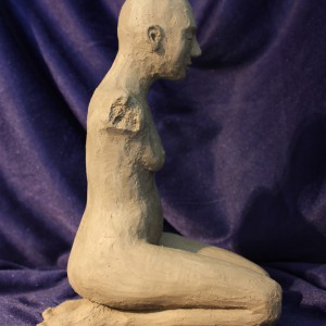 Fred - fra siden. Skulptur av Elisabeth Berggren Hansen